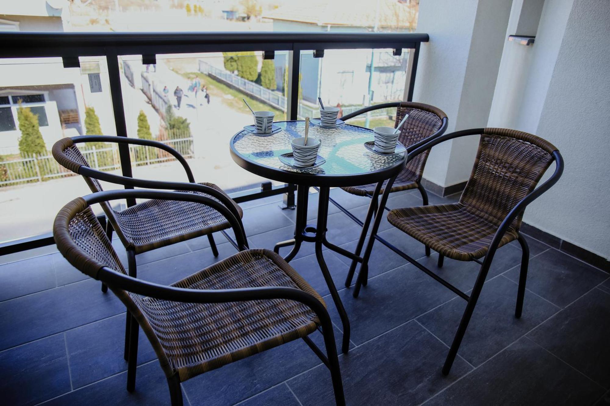Deluxe Apartments Сараево Екстериор снимка