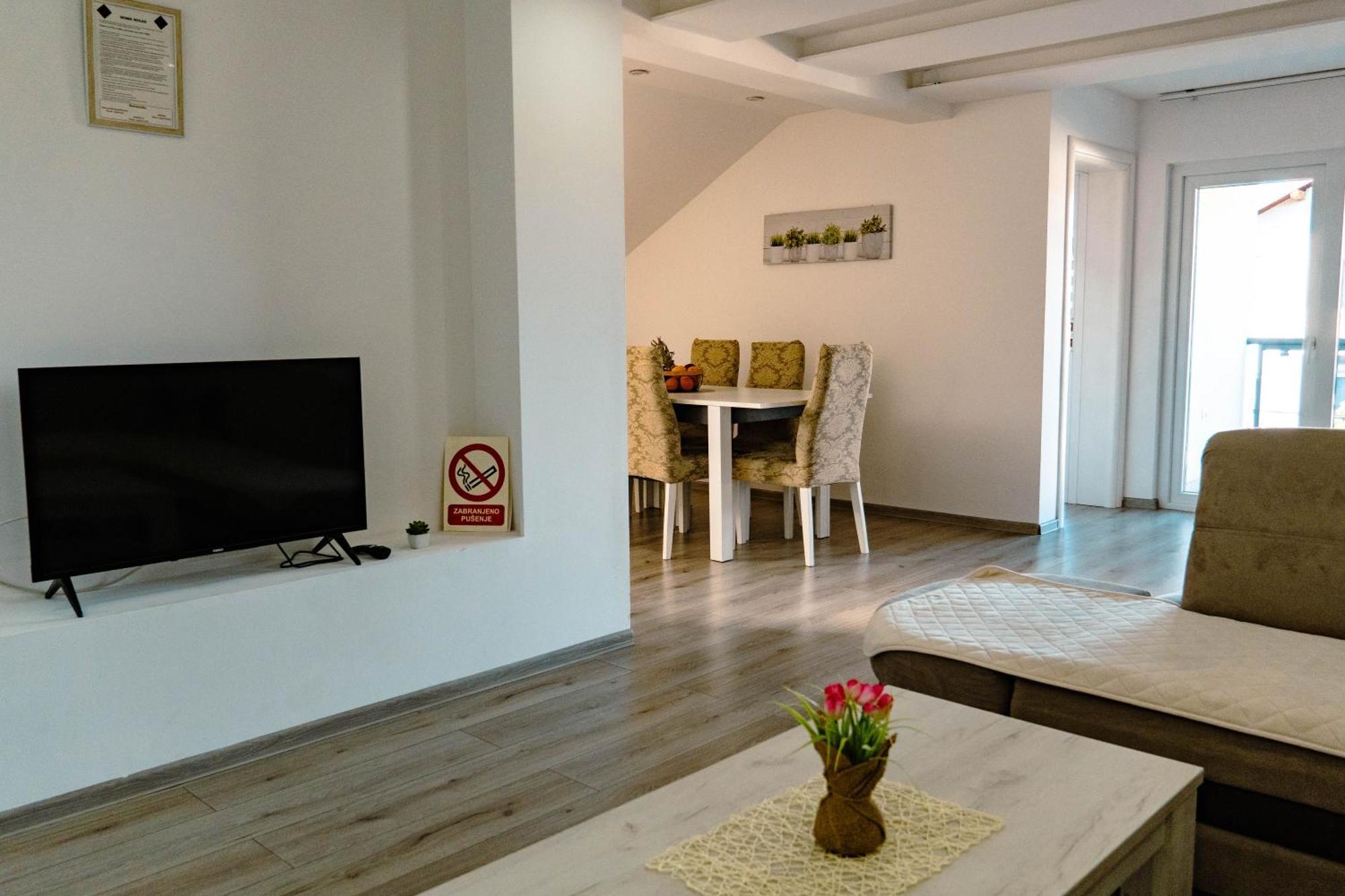 Deluxe Apartments Сараево Екстериор снимка
